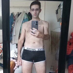 used mens compression shorts / size small / black